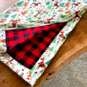 Wildlife winter flannel blanket
